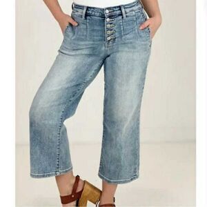 Judy Blue Light Wash Wide Leg Cropped 5 Button High Waisted Jeans, size 29